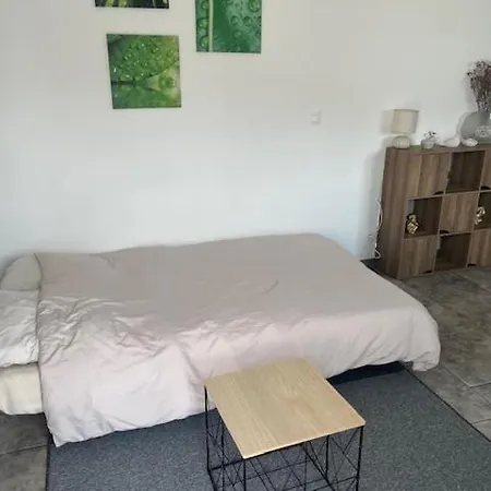 Apartamento 8 Neuville-Saint-Remy