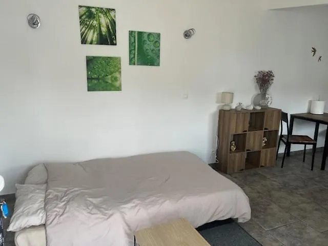 8 Apartamento